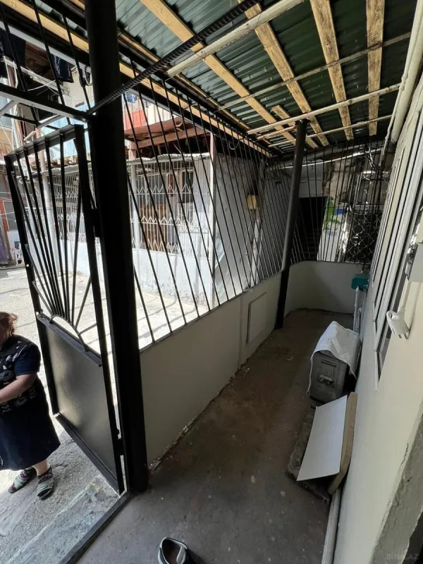 Satılır 3 otaqlı mənzil 99.9 m²