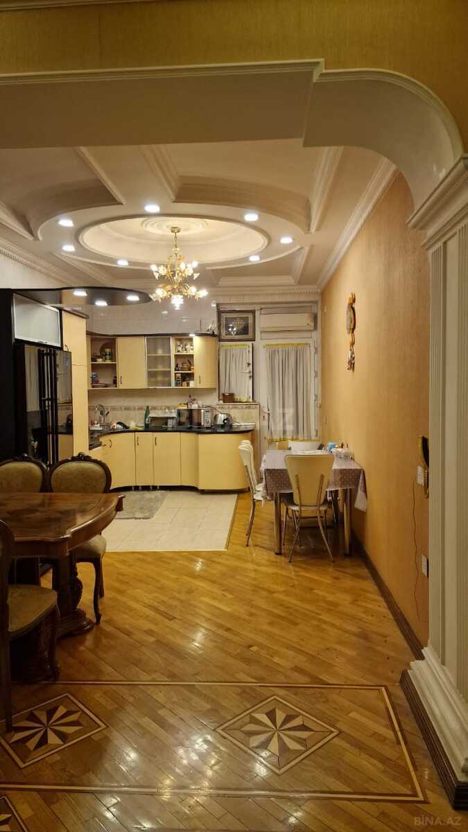 Satılır 3 otaqlı mənzil 119 m² — Bakı 3 otaq 119.00 m²