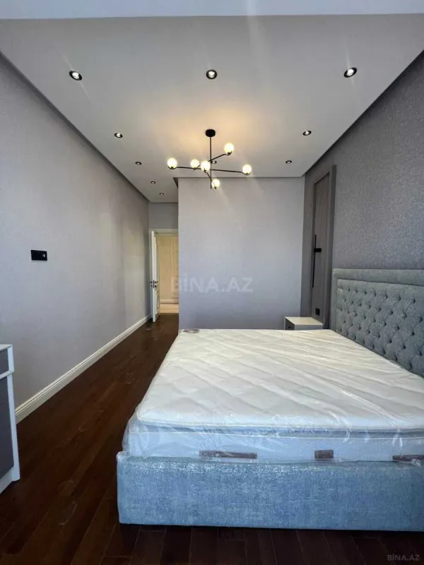 Satılır 3 otaqlı mənzil 104.4 m²