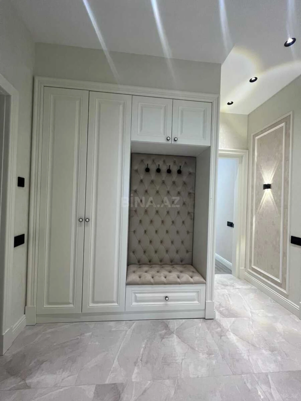 Satılır 3 otaqlı mənzil 104.4 m²