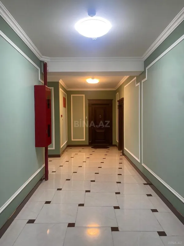 Satılır 3 otaqlı mənzil 106 m²