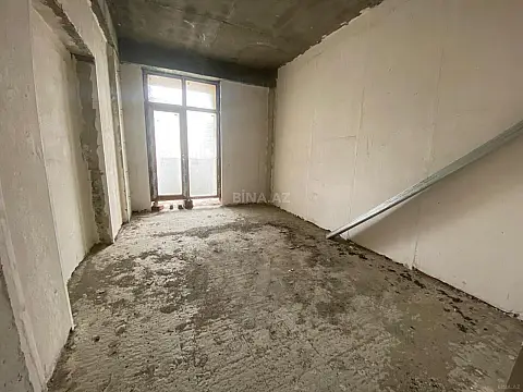 Satılır 3 otaqlı mənzil 106 m²