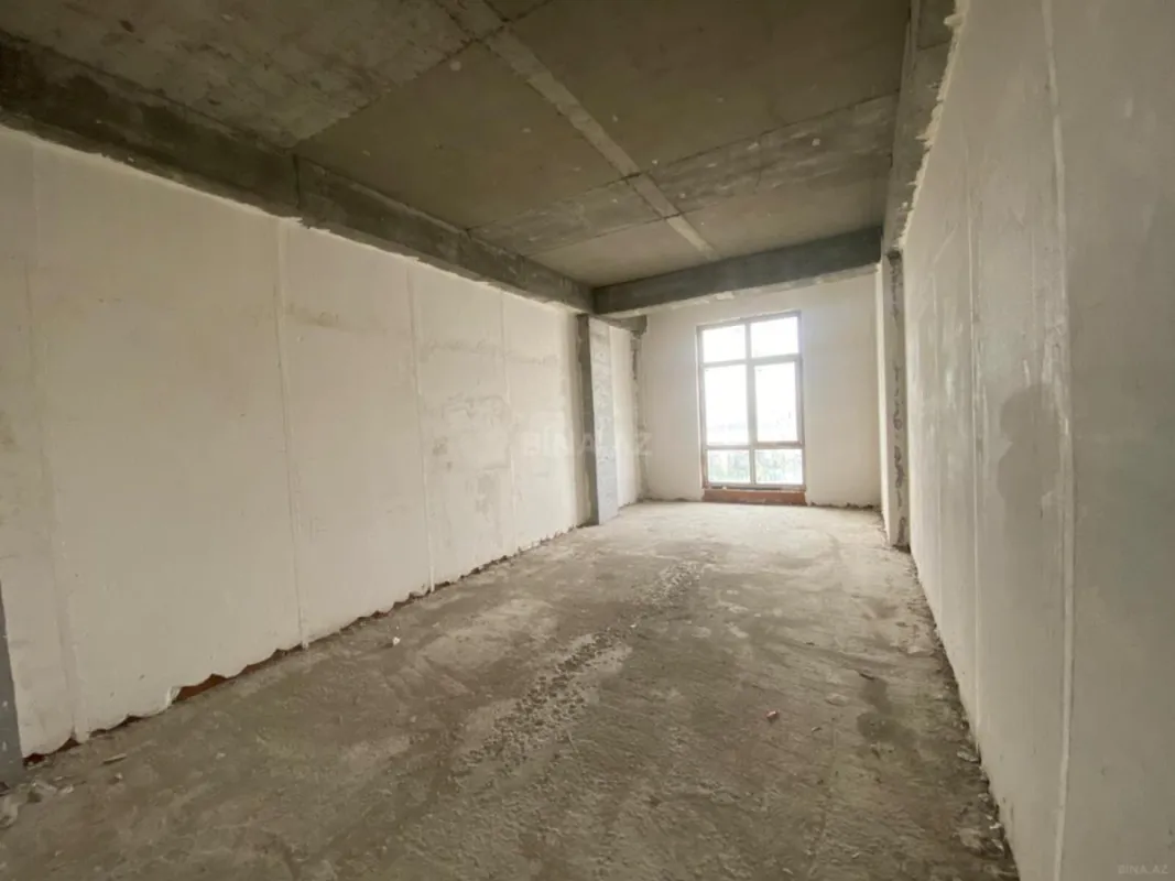 Satılır 3 otaqlı mənzil 106 m²