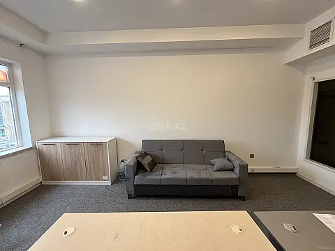 Kirayə verilir 1 otaqlı ofis 25 m²