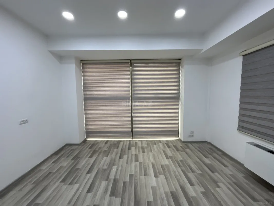 Kirayə verilir 3 otaqlı ofis 140 m²