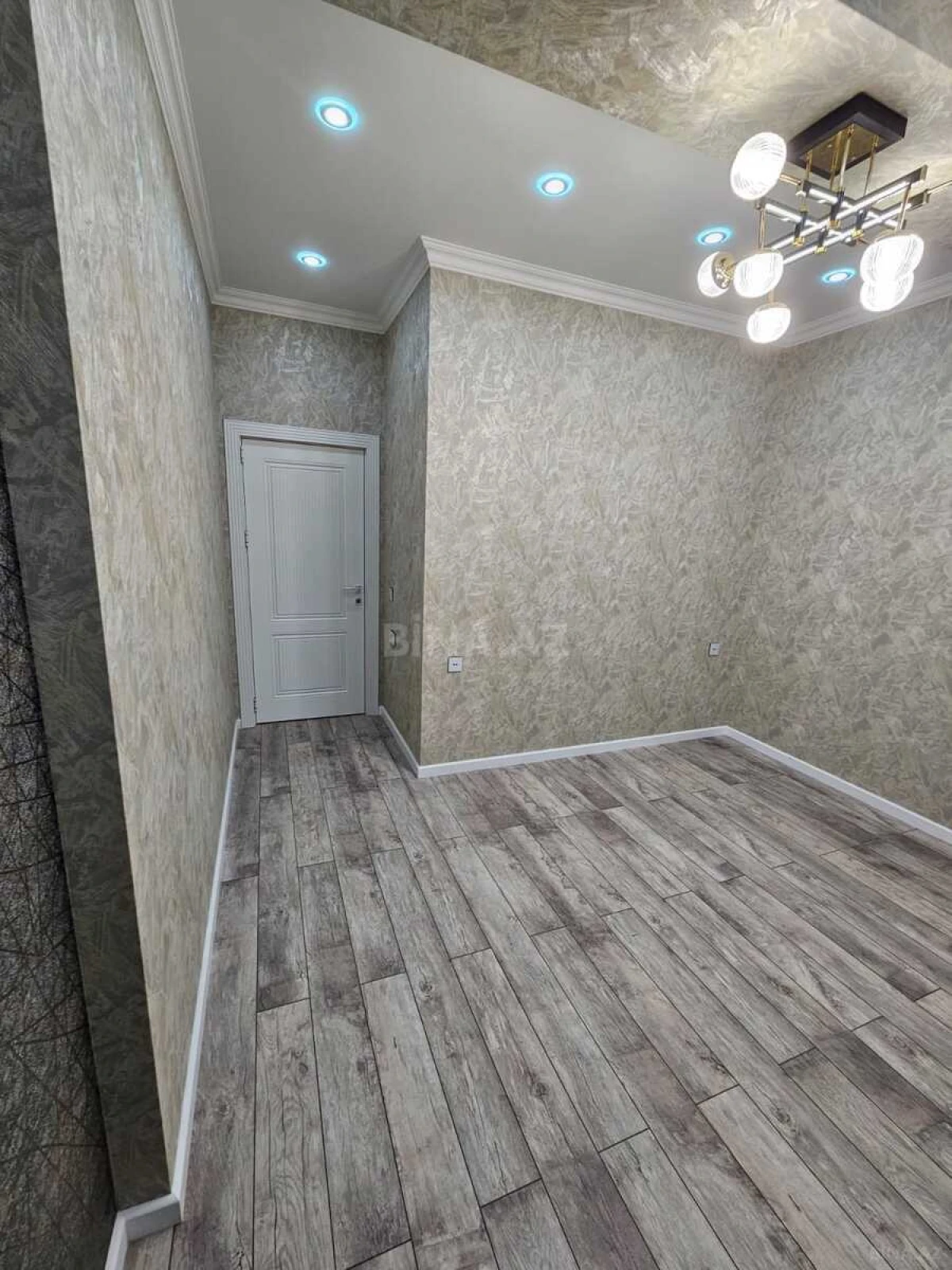 Satılır 3 otaqlı mənzil 60 m²