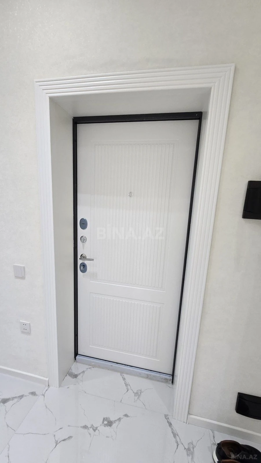 Satılır 3 otaqlı mənzil 93 m²