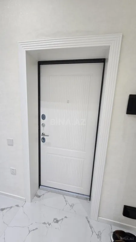 Satılır 3 otaqlı mənzil 93 m²