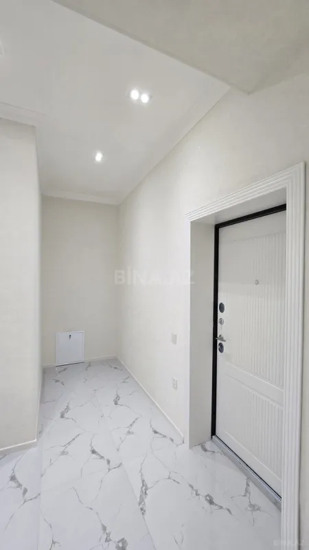 Satılır 3 otaqlı mənzil 93 m²