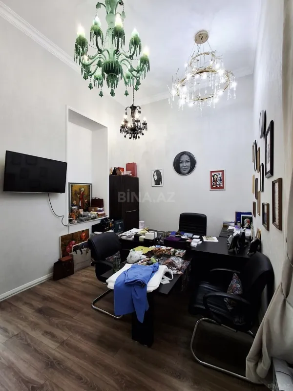 Kirayə verilir obyekt 200 m²