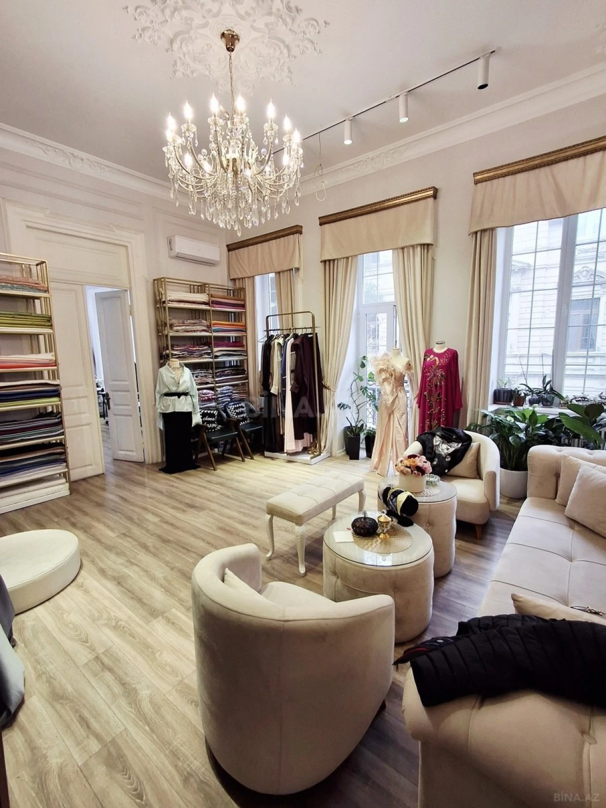 Kirayə verilir obyekt 200 m²