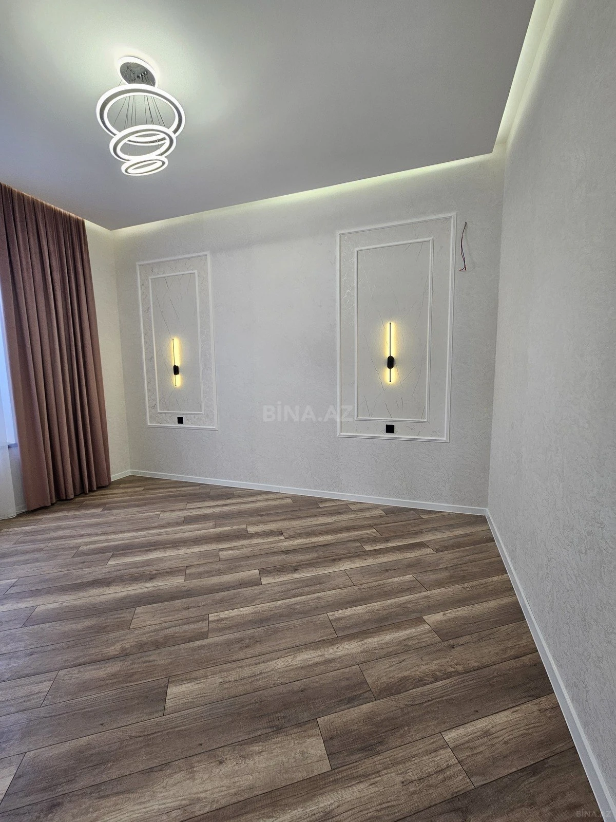 Satılır 4 otaqlı həyət evi 140 m²