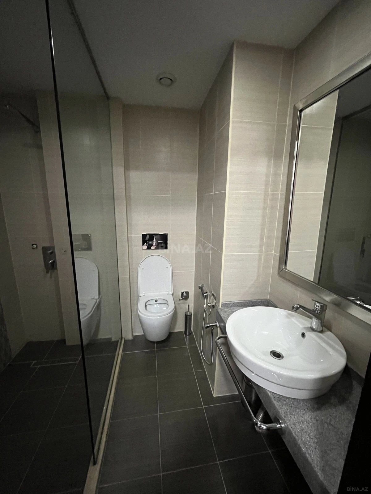 Kirayə verilir 1 otaqlı ofis 30 m²