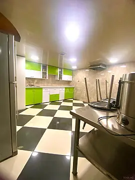 Kirayə verilir obyekt 200 m²