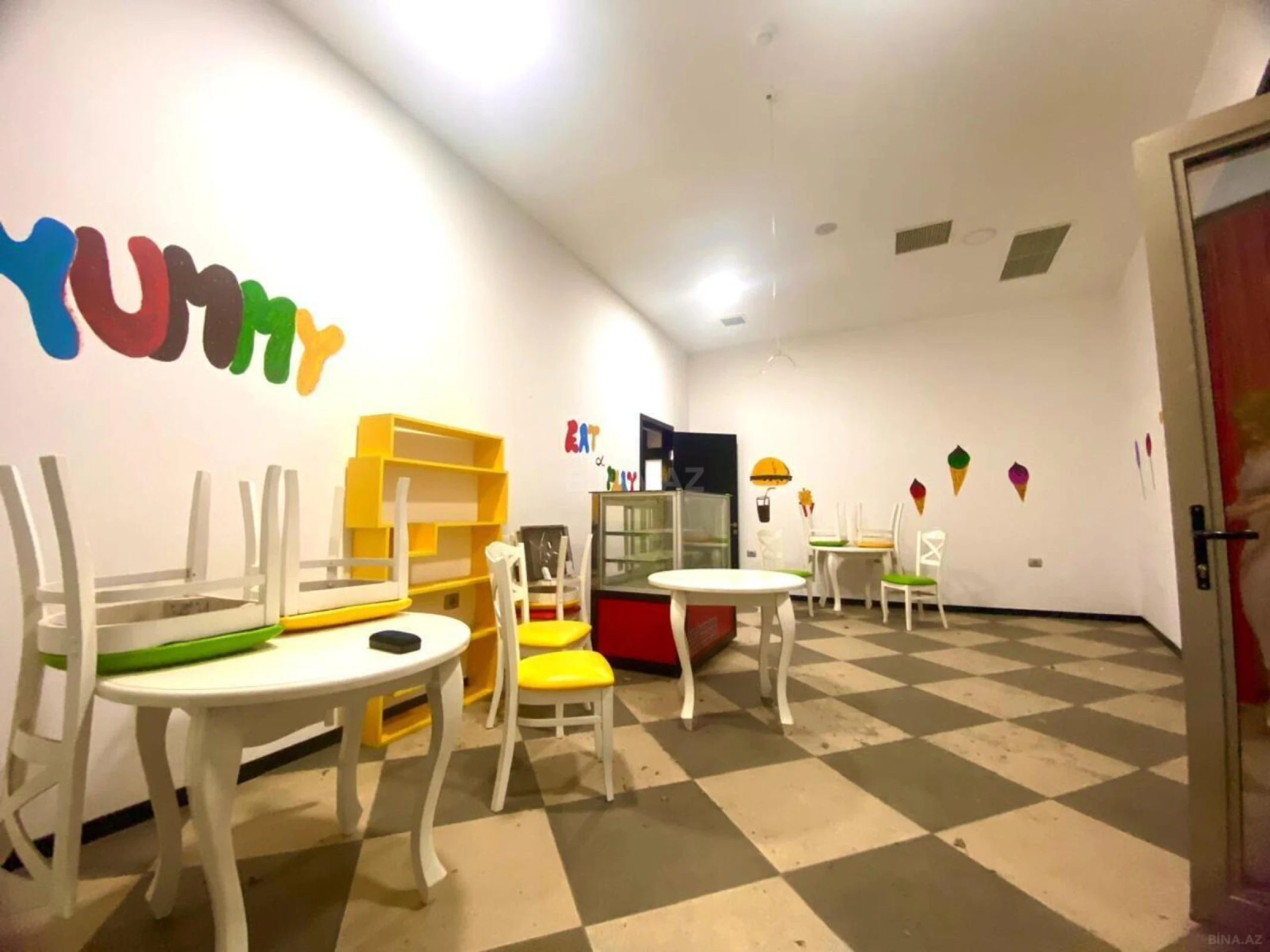 Kirayə verilir obyekt 200 m²