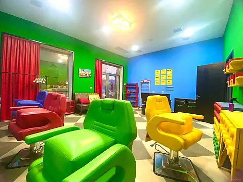 Kirayə verilir obyekt 200 m² — Bakı 200.00 m²