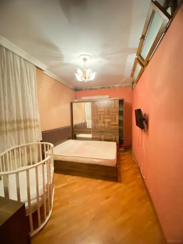 Satılır 3 otaqlı mənzil 90 m²