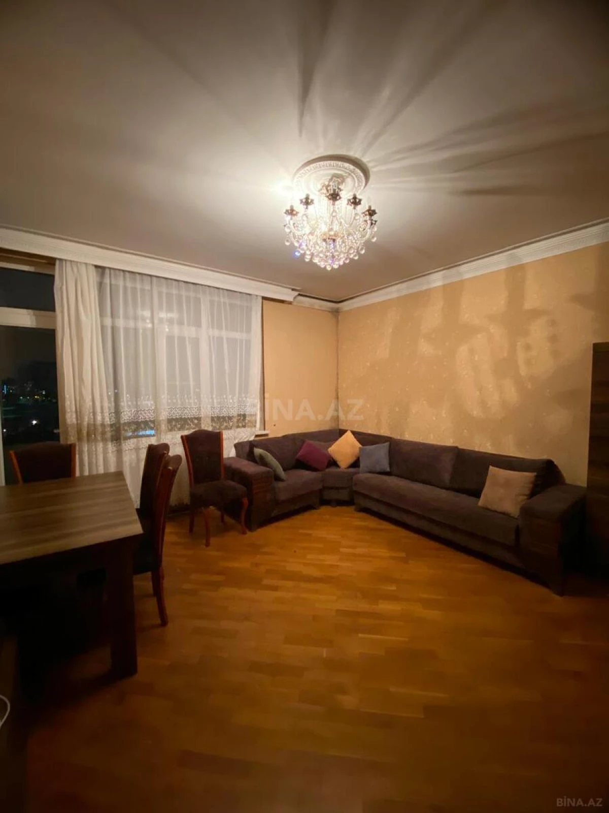 Satılır 3 otaqlı mənzil 90 m²