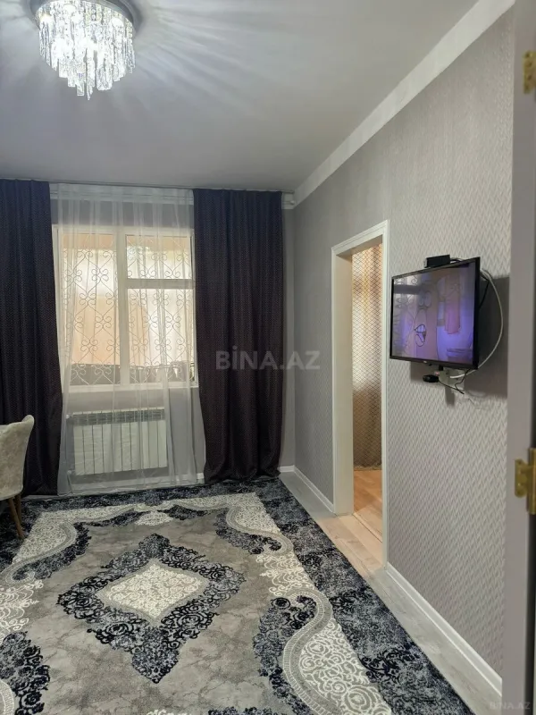 Satılır 2 otaqlı mənzil 60 m²