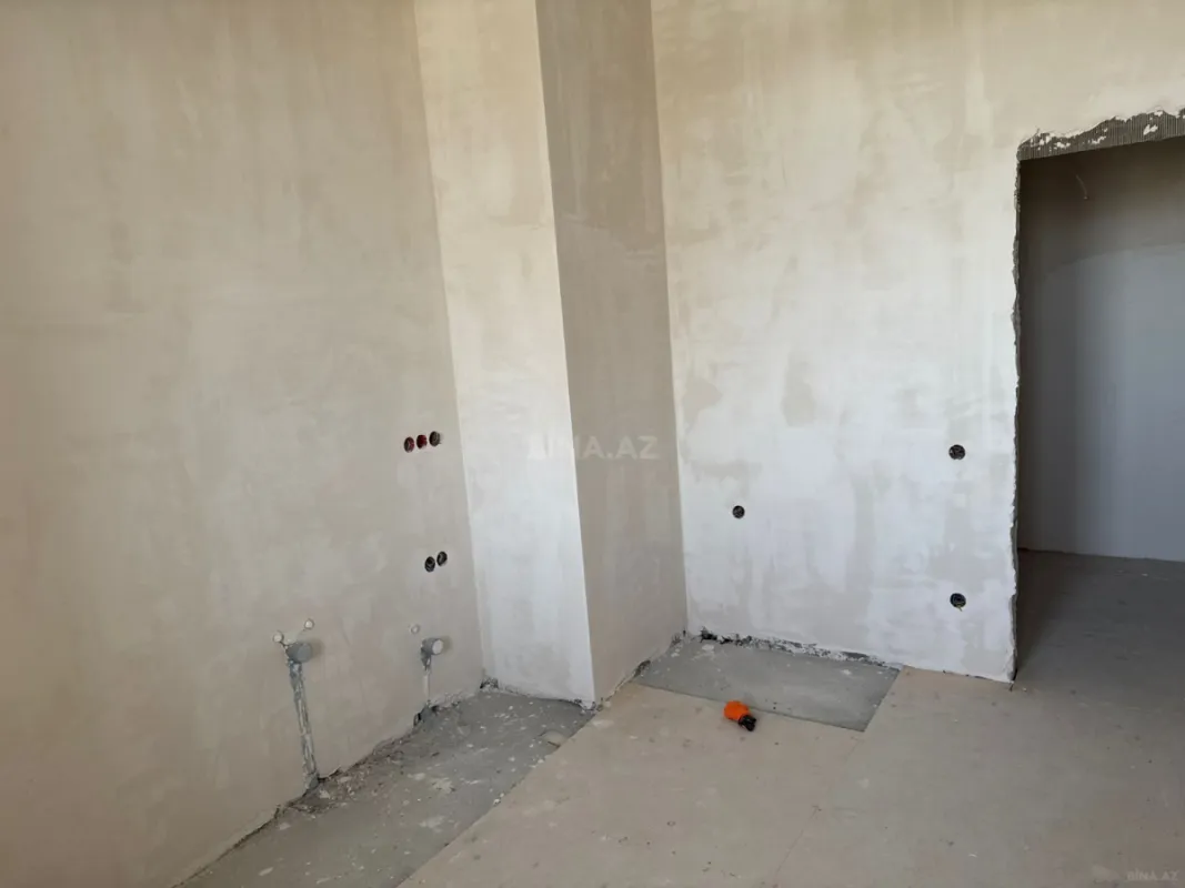 Satılır 3 otaqlı mənzil 109 m²