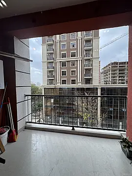 Satılır 2 otaqlı mənzil 64 m²