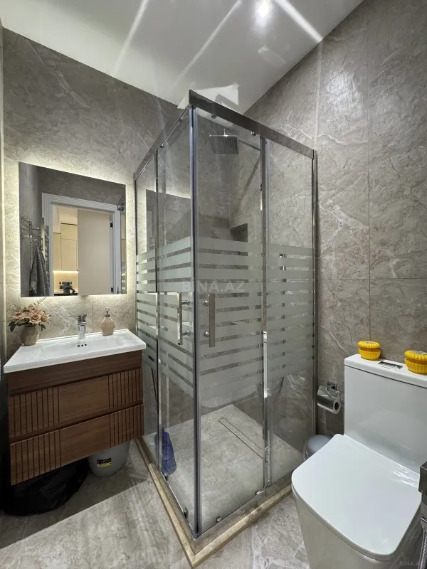 Satılır 2 otaqlı mənzil 64 m²