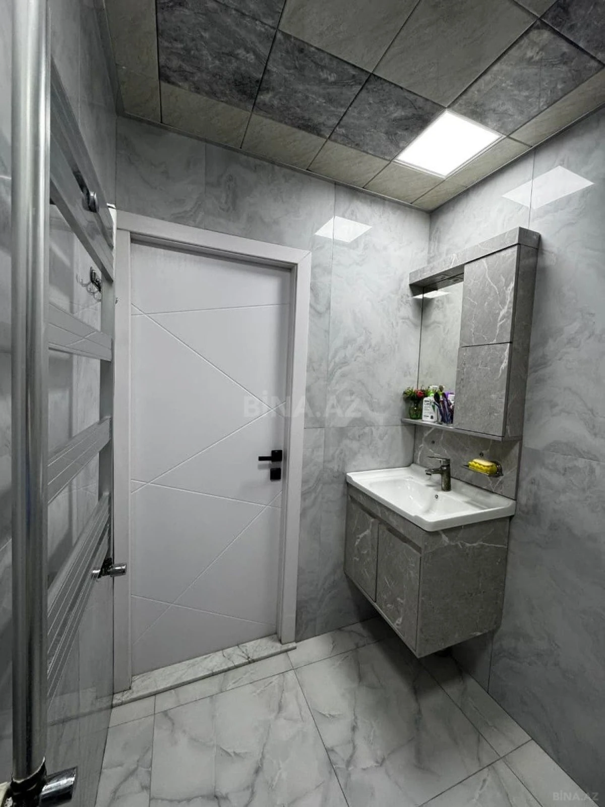 Satılır 3 otaqlı mənzil 50 m²