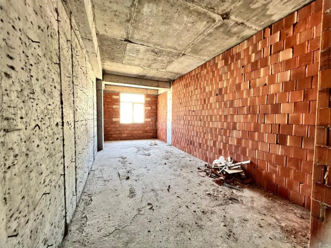 Satılır 1 otaqlı mənzil 40 m²