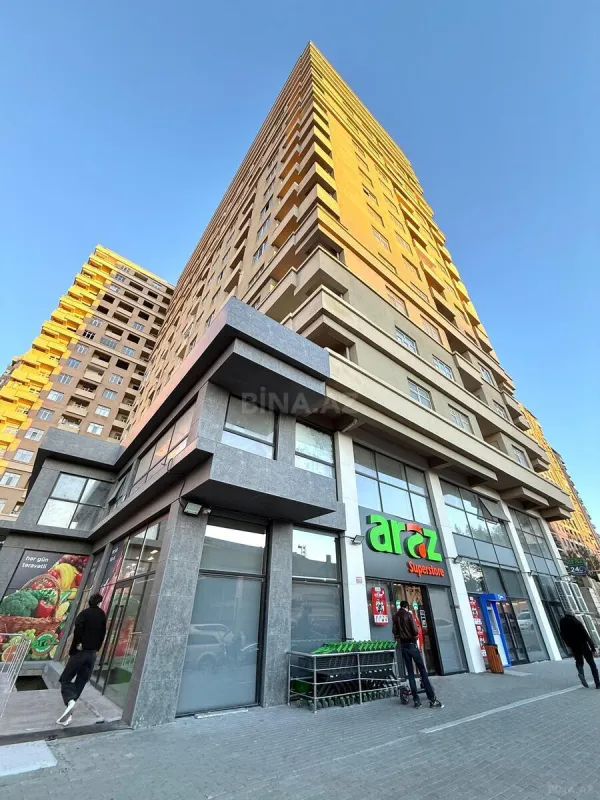 Satılır 3 otaqlı mənzil 145 m²