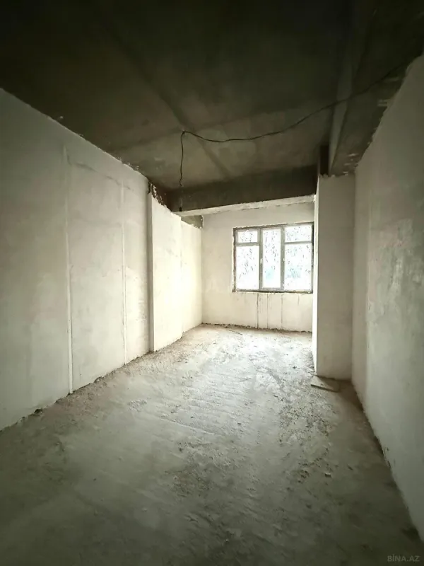 Satılır 3 otaqlı mənzil 145 m²