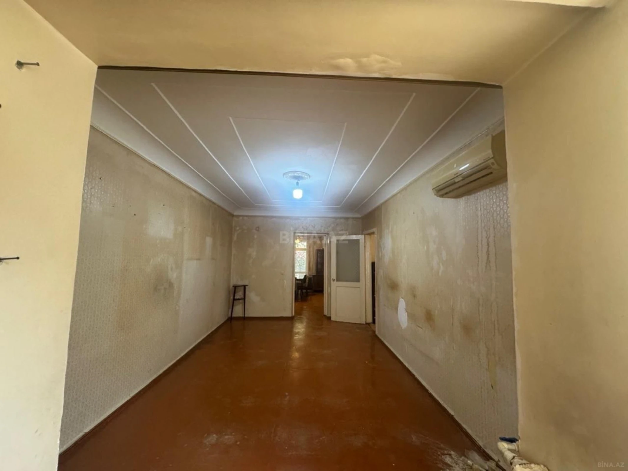 Satılır 2 otaqlı mənzil 60 m²