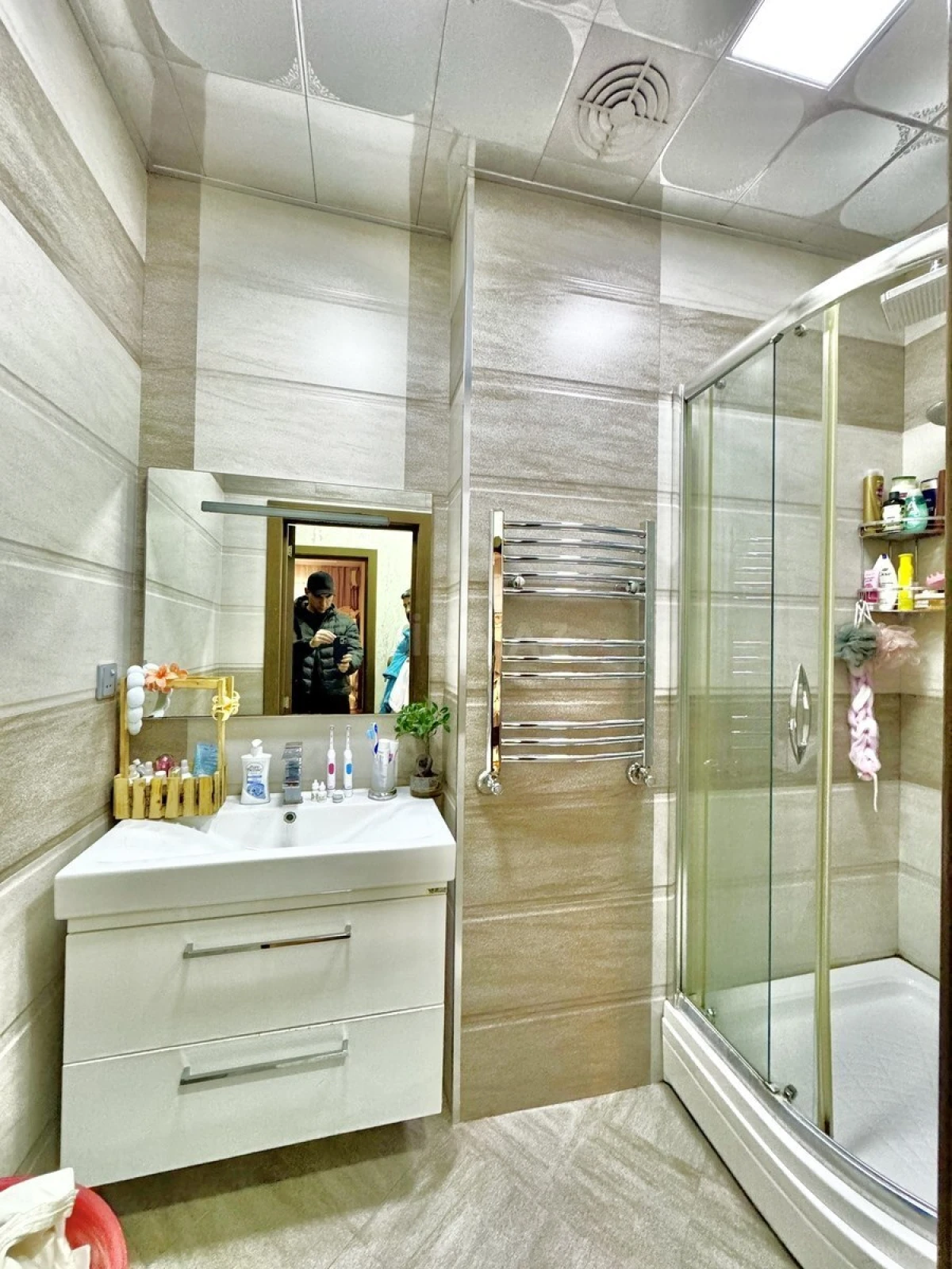 Satılır 2 otaqlı mənzil 103 m²