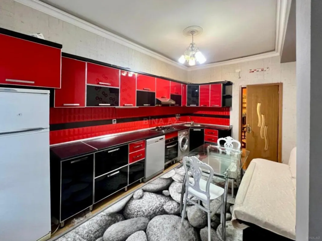 Kirayə verilir 3 otaqlı mənzil 95 m²