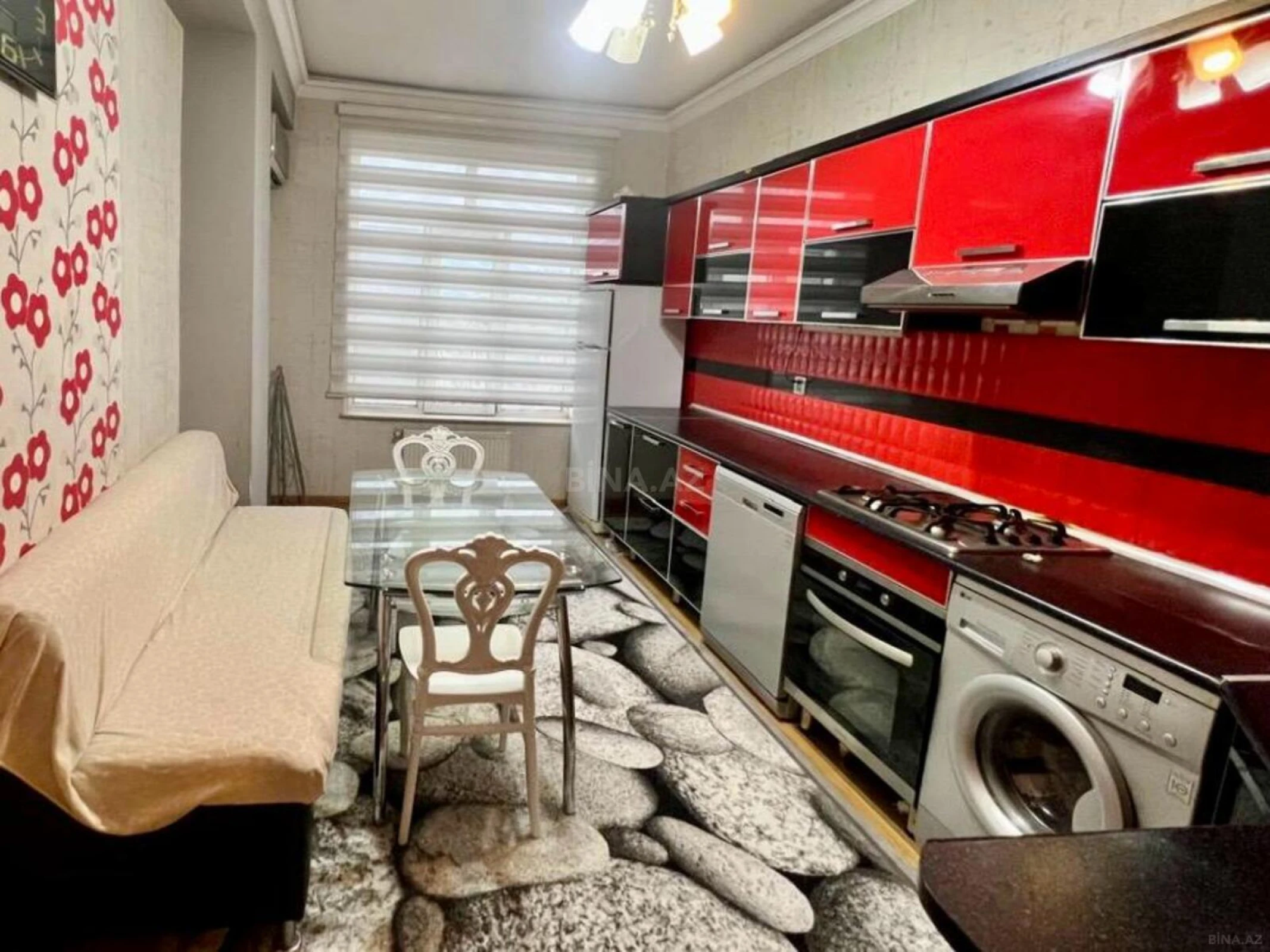 Kirayə verilir 3 otaqlı mənzil 95 m²