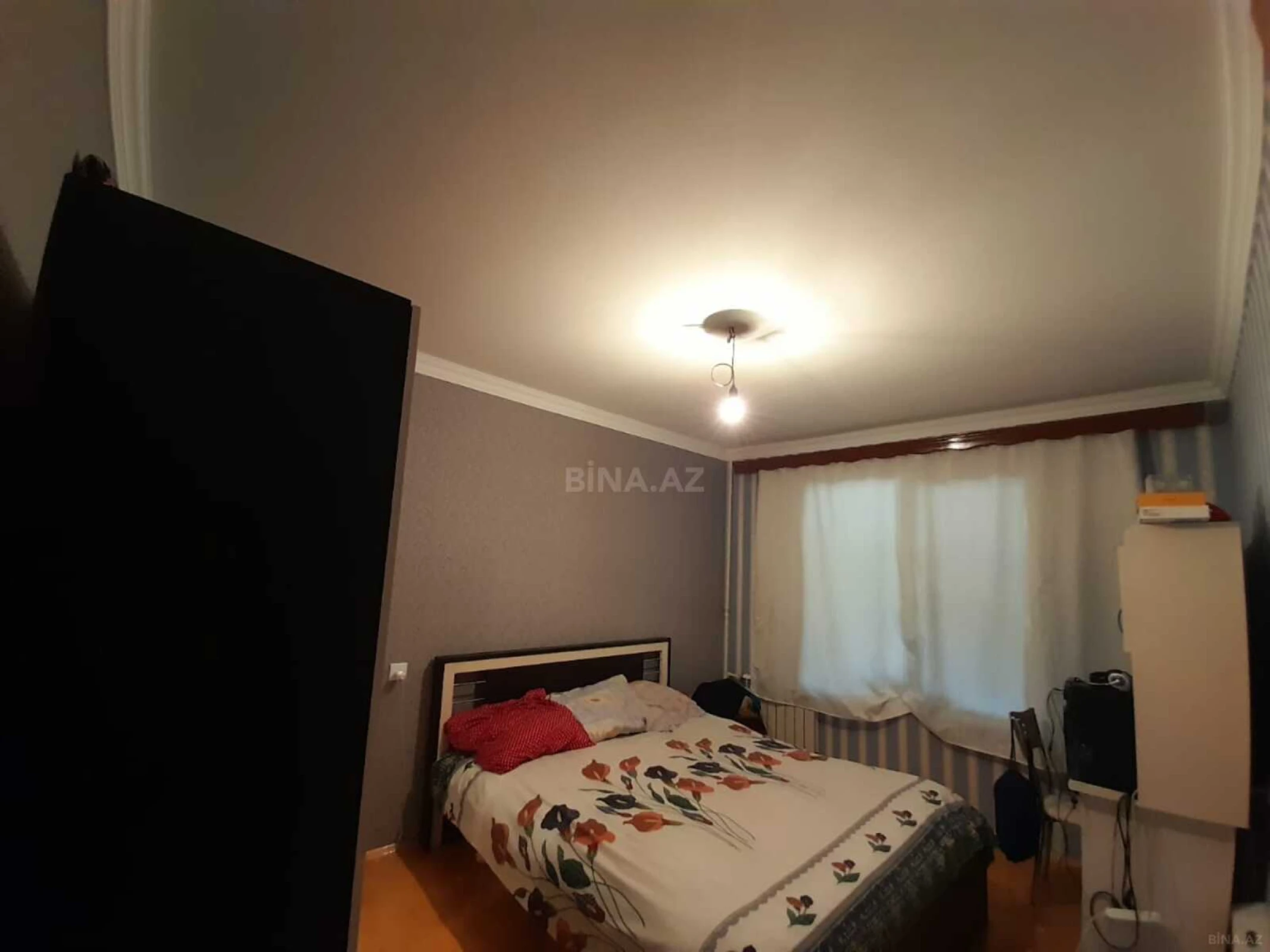 Satılır 4 otaqlı mənzil 100 m²