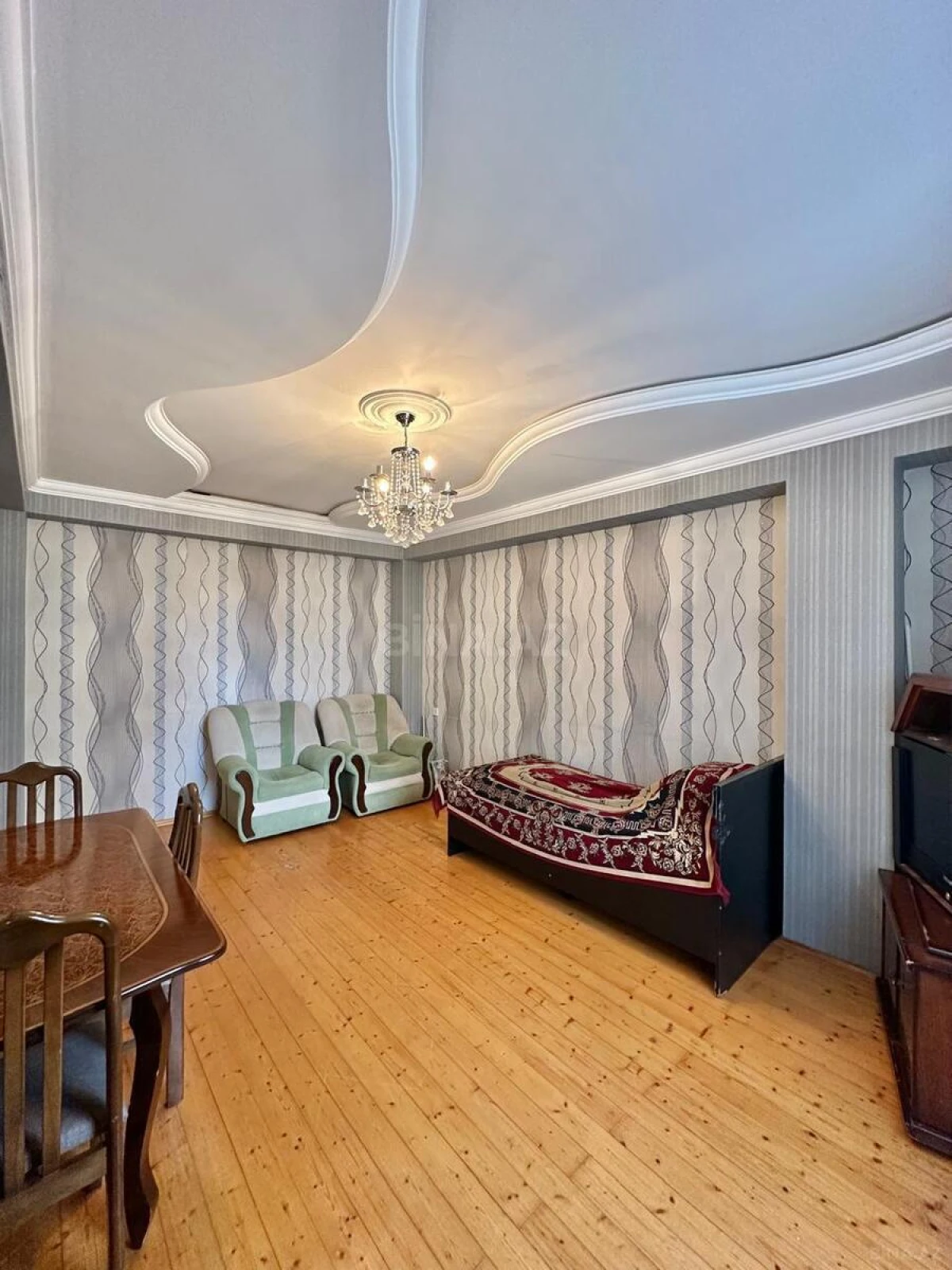 Satılır 2 otaqlı mənzil 41 m²