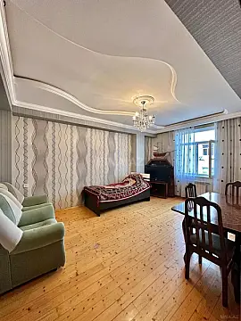 Satılır 2 otaqlı mənzil 41 m²