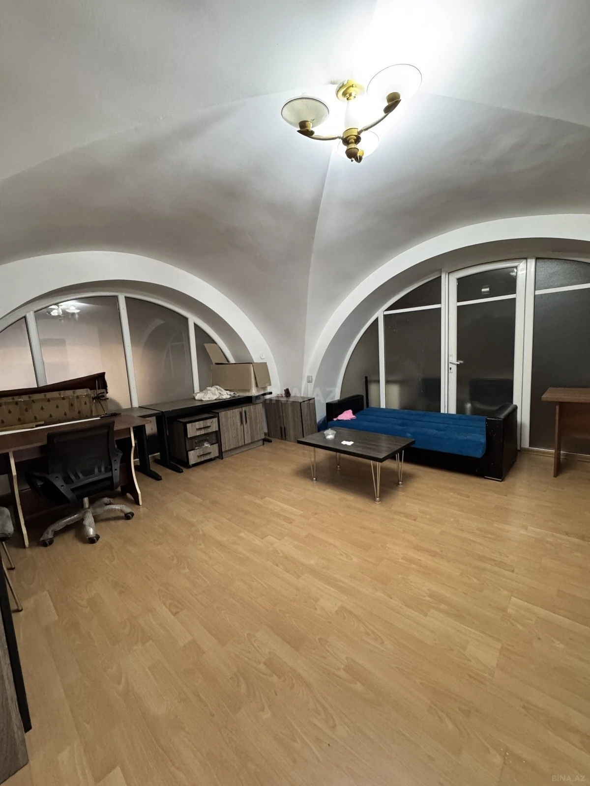 Kirayə verilir 2 otaqlı ofis 47 m²