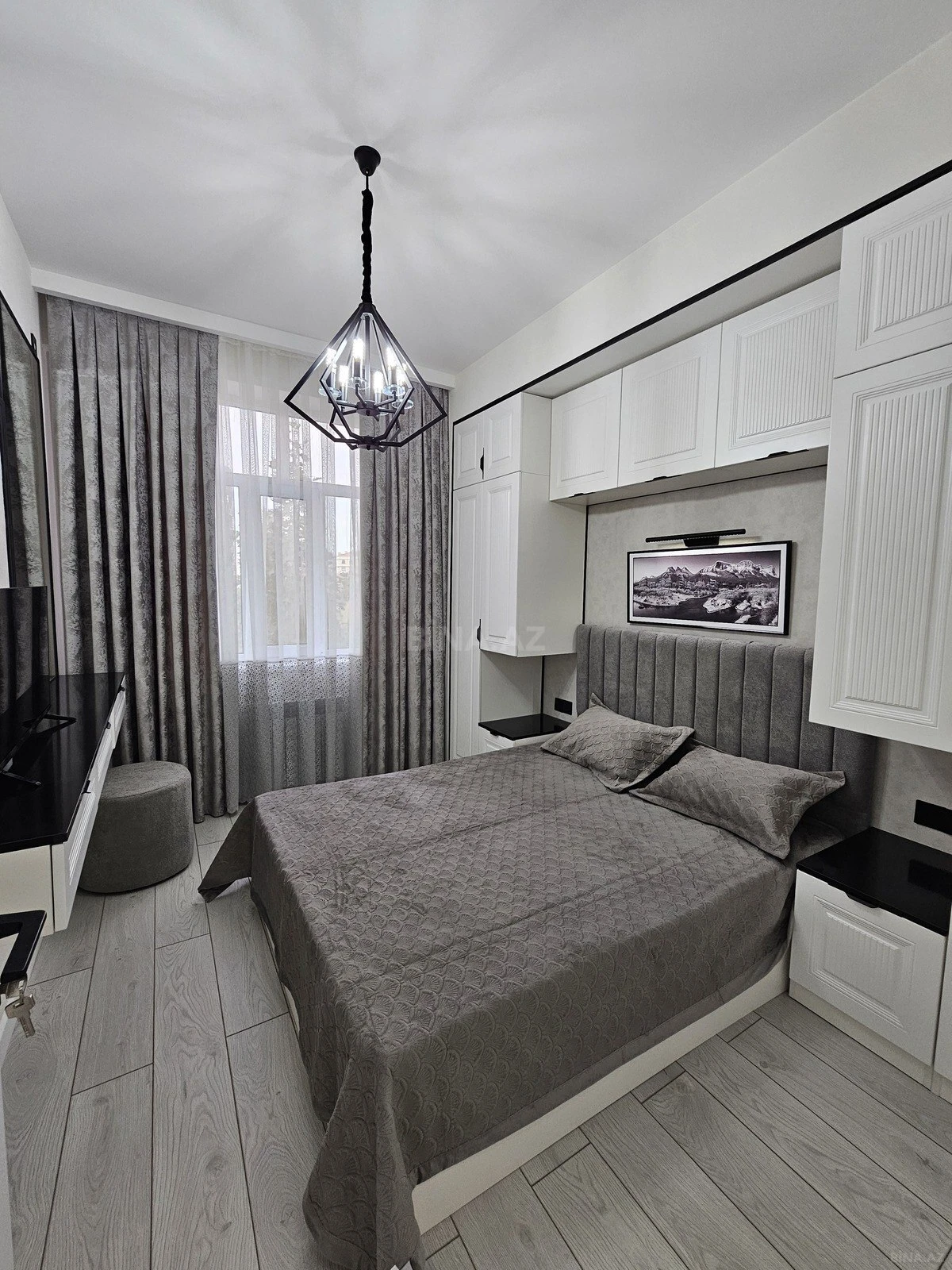 Satılır 2 otaqlı mənzil 60 m²