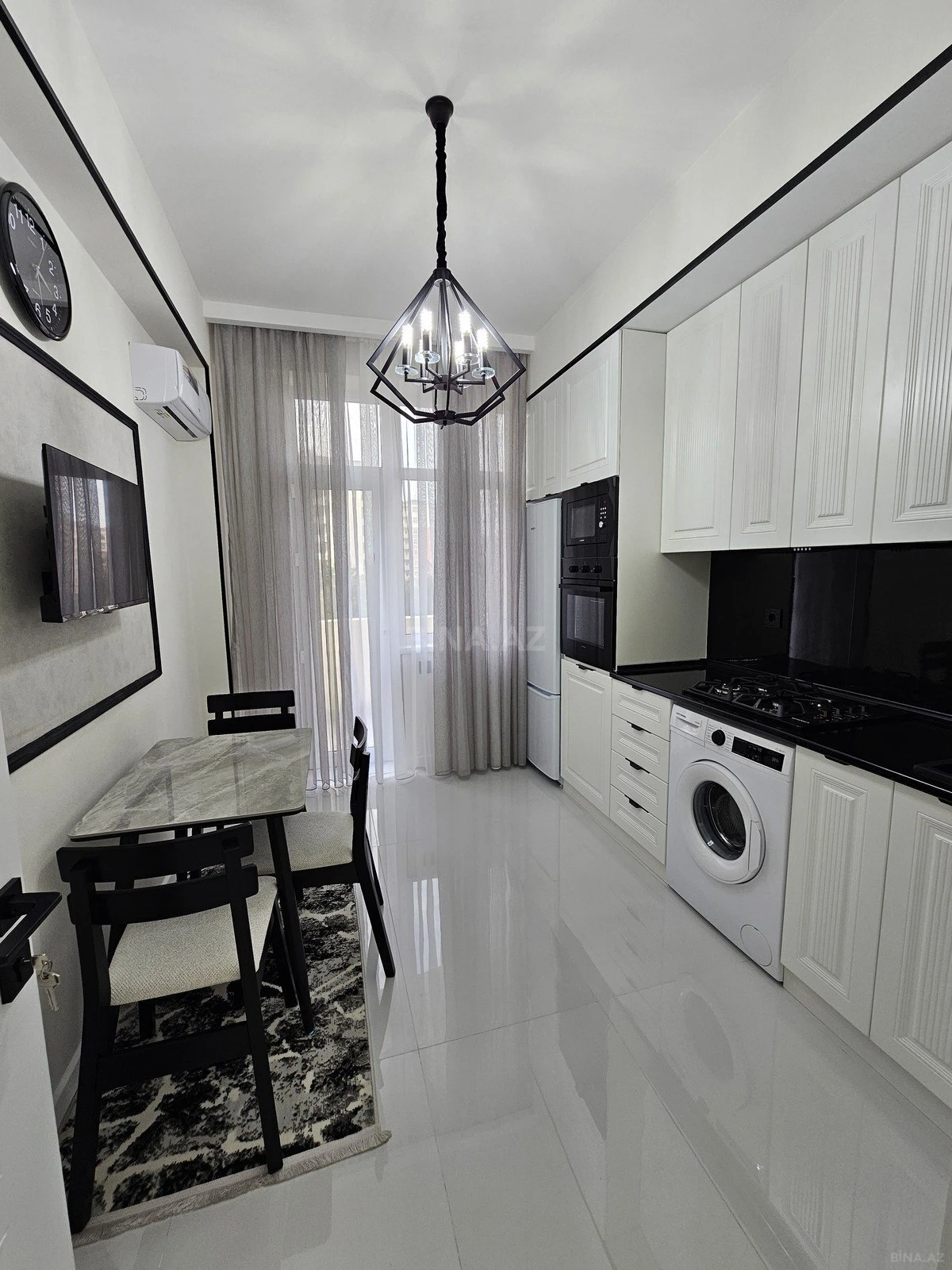 Satılır 2 otaqlı mənzil 60 m²