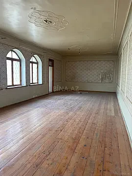 Satılır 9 otaqlı həyət evi 273.5 m² — Bakı, Bakıxanov 9 otaq 273.50 m²