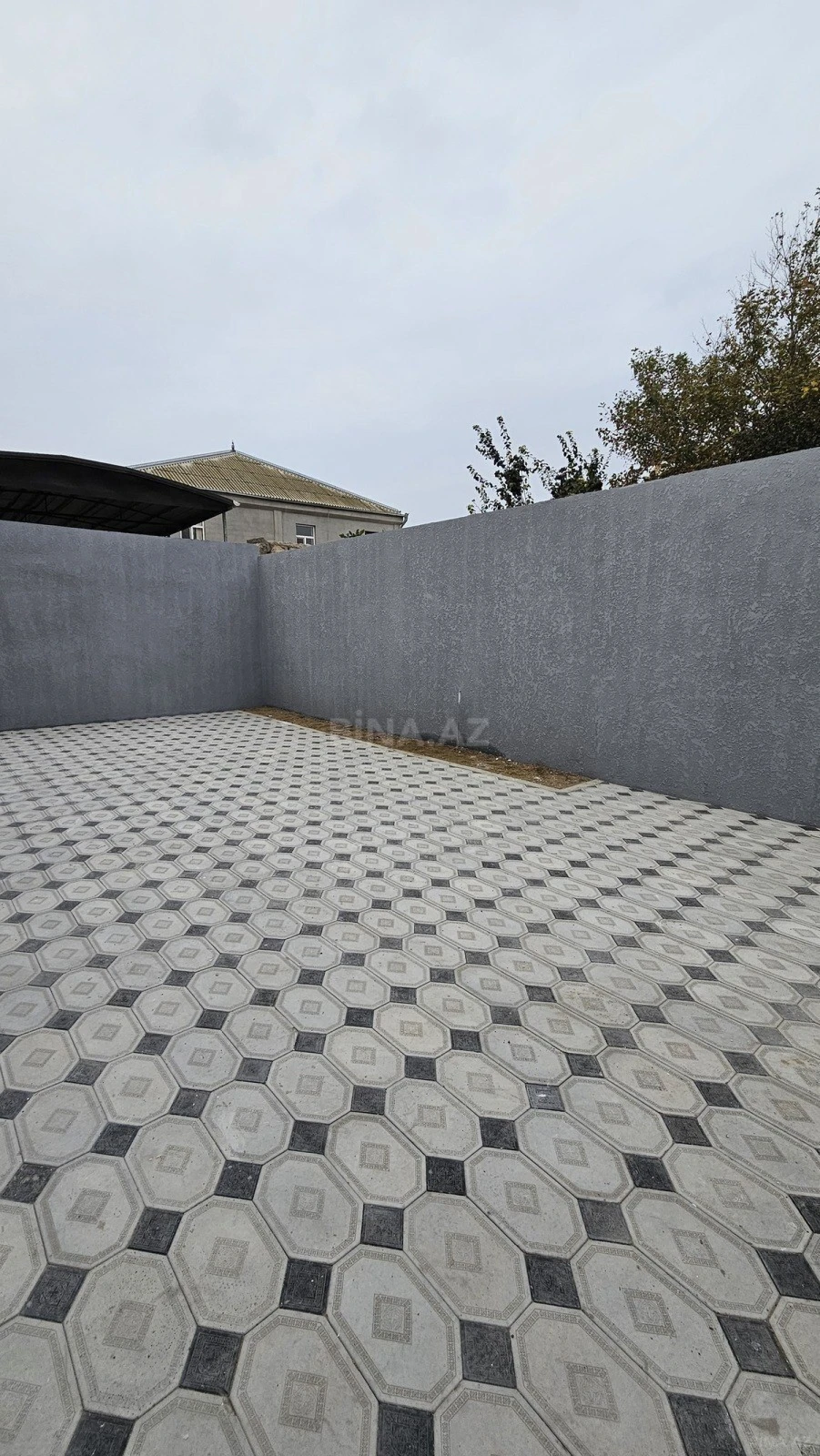 Satılır 5 otaqlı həyət evi 230 m²