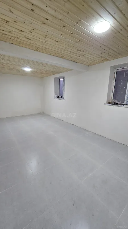 Satılır 5 otaqlı həyət evi 230 m²