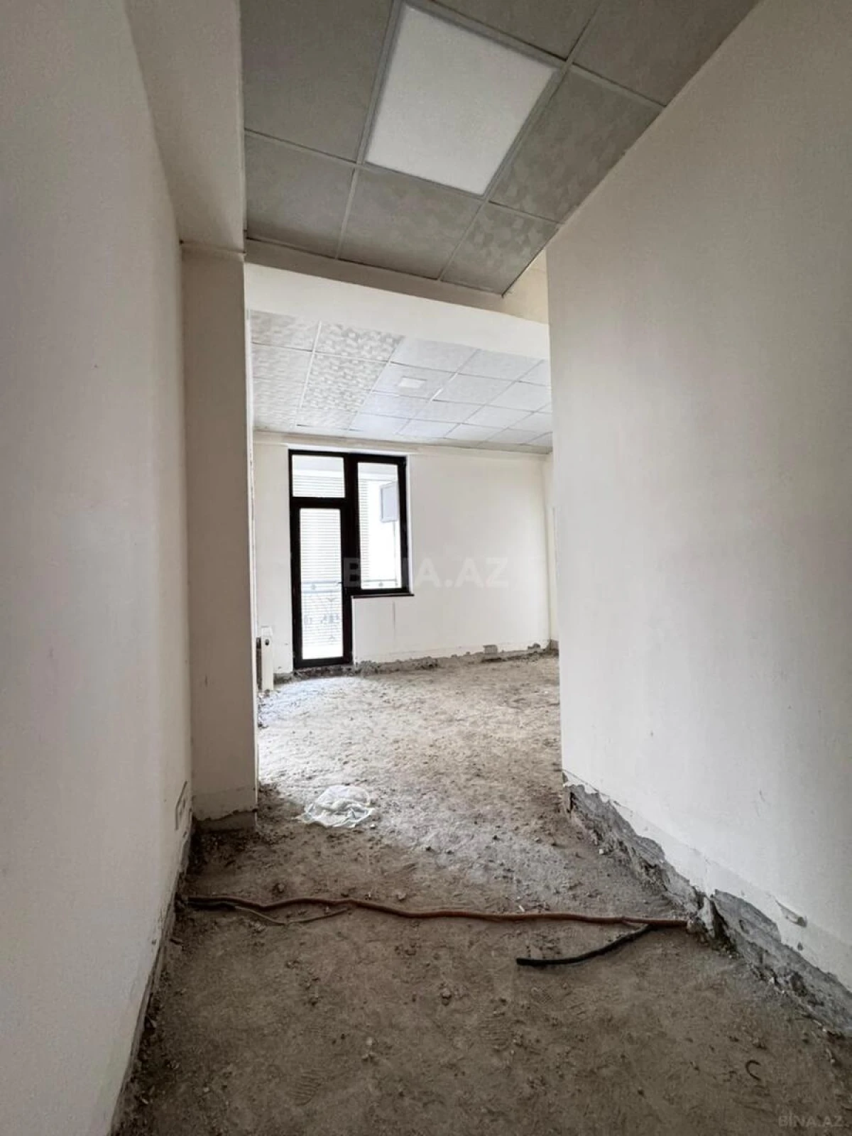 Satılır 3 otaqlı mənzil 150 m²