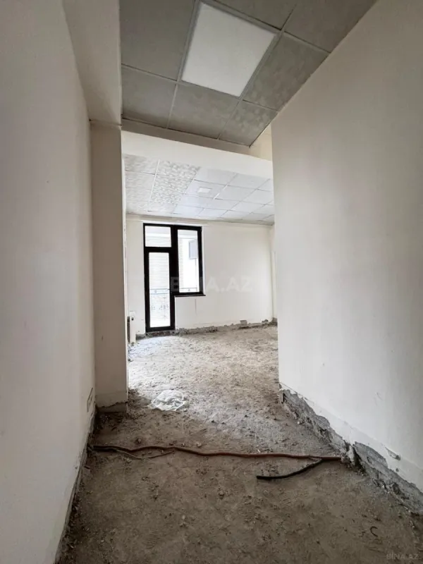 Satılır 3 otaqlı mənzil 150 m²