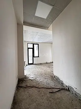 Satılır 3 otaqlı mənzil 150 m²