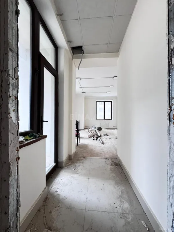 Satılır 3 otaqlı mənzil 150 m²