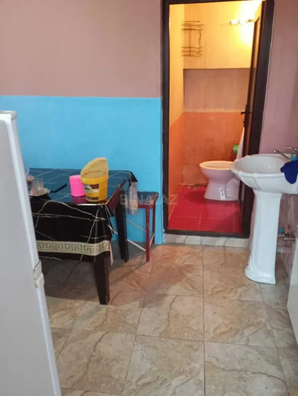 Satılır 1 otaqlı həyət evi 35 m²