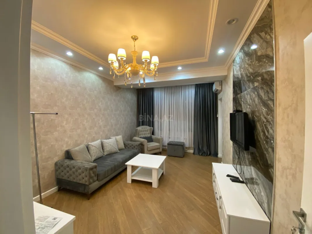 Kirayə verilir 2 otaqlı mənzil 60 m²