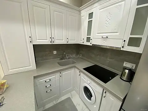 Kirayə verilir 2 otaqlı mənzil 60 m²